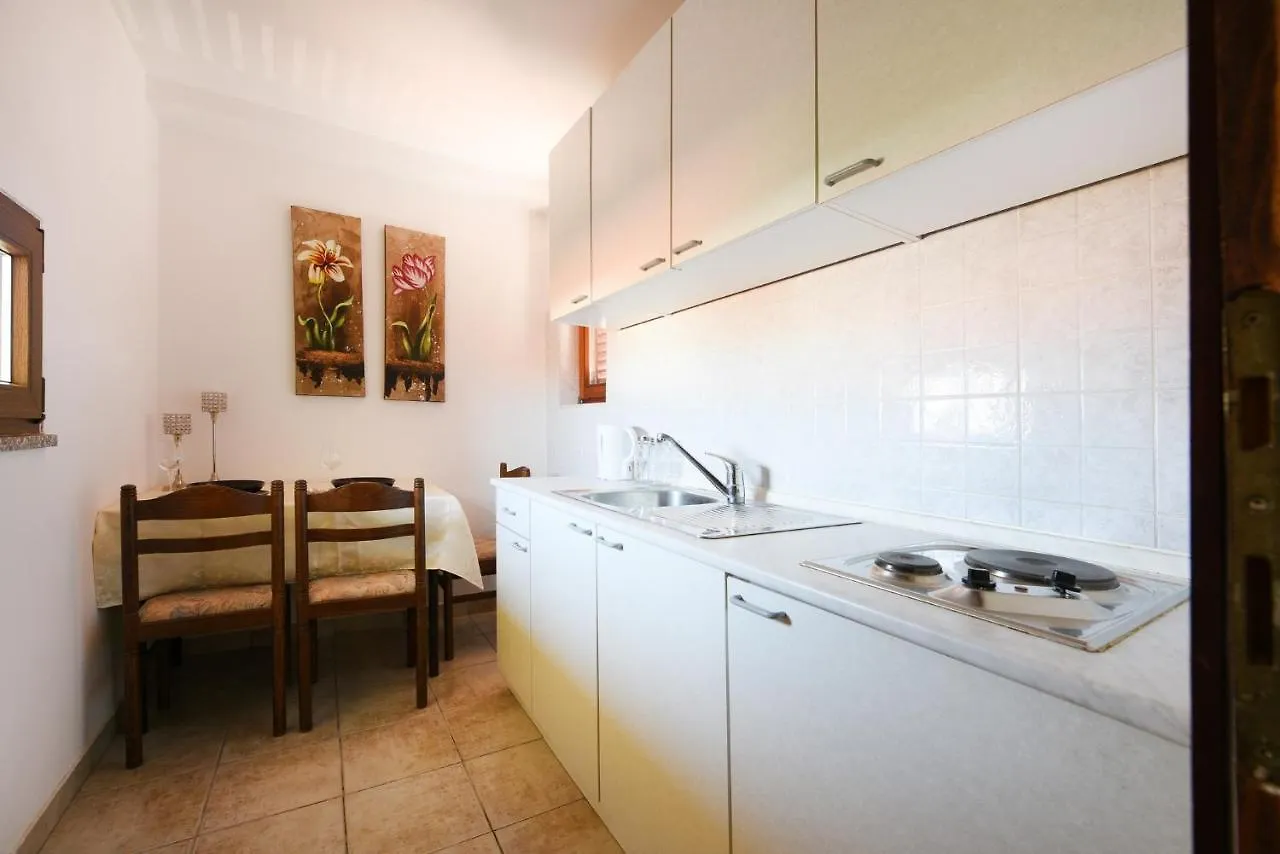 Diana Borik Apartment Zadar 0*,