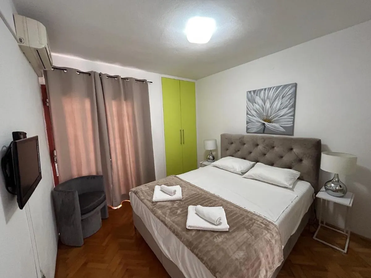 Diana Borik Apartment Zadar 0*,